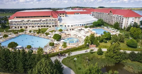 Ile hoteli ma Gołębiewski? Odkryj wszystkie lokalizacje i oferty
